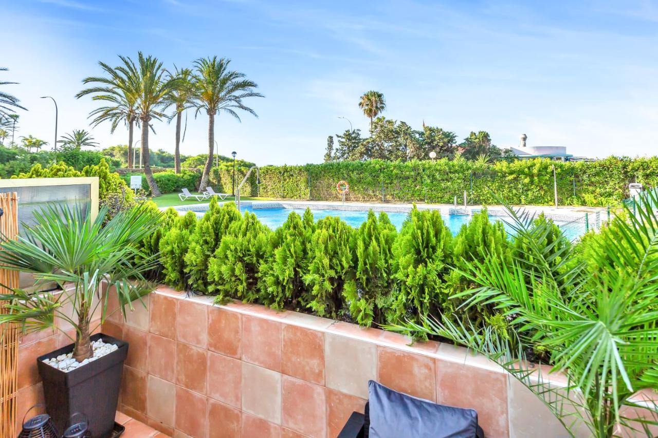 Super2Beachfront Marbella Exteriör bild