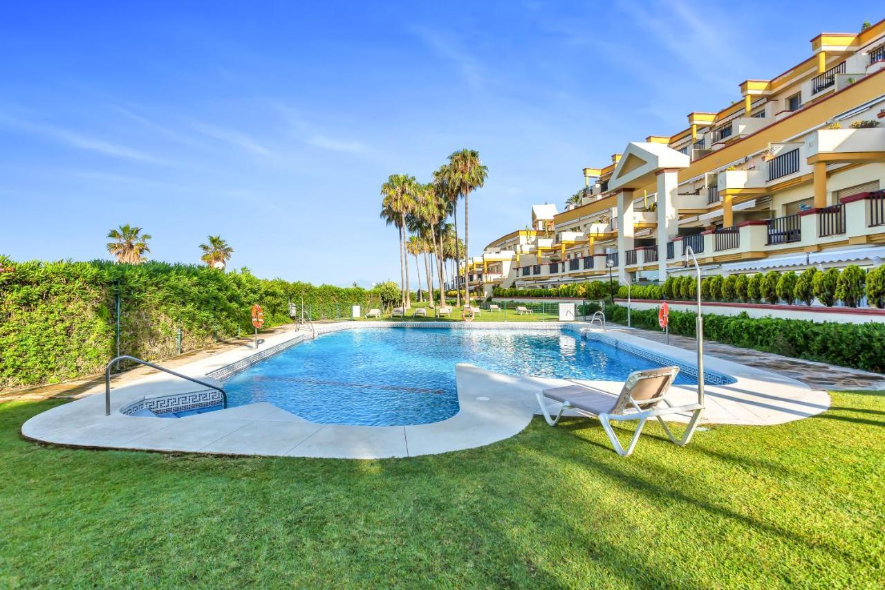 Super2Beachfront Marbella Exteriör bild