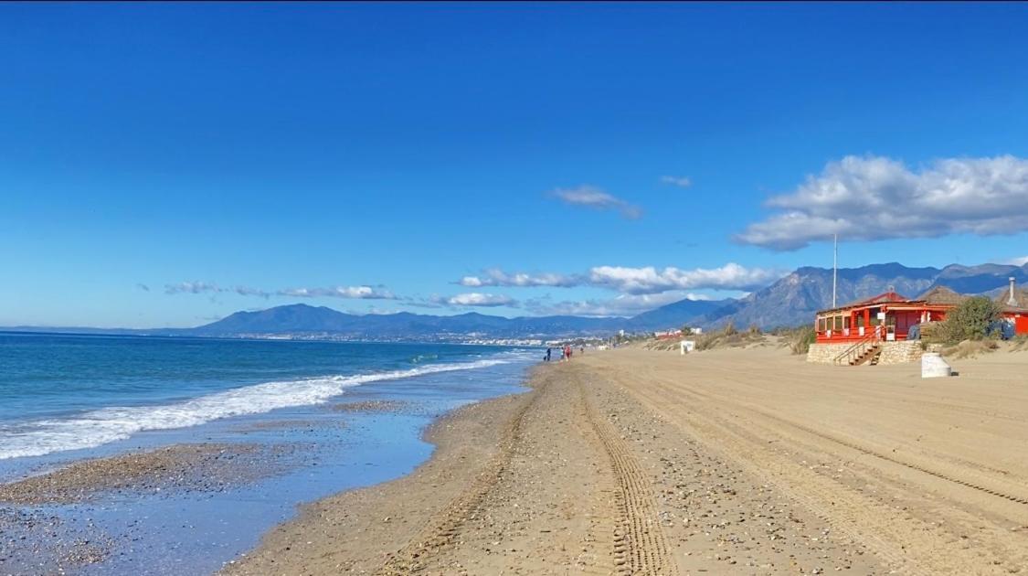 Super2Beachfront Marbella Exteriör bild